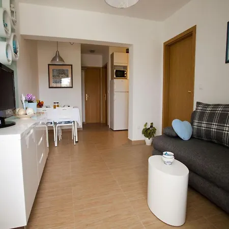 Luka Apartment *