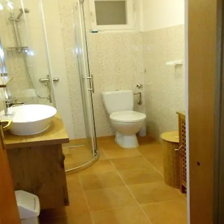 Luka Vrbnik (Primorje-Gorski Kotar)