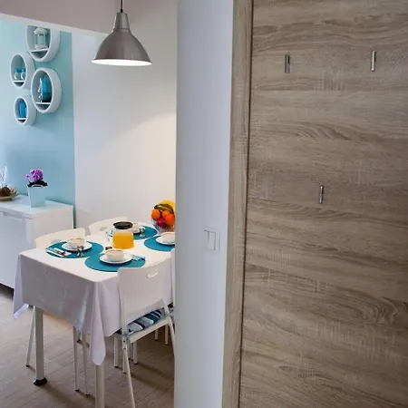 Luka Apartment *