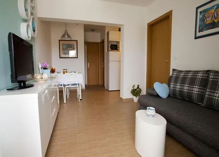 Luka Apartamento *
